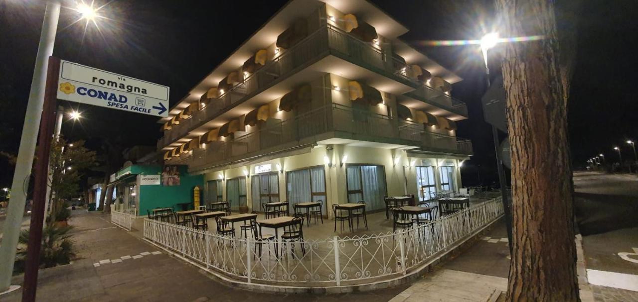Hotel Franca Misano Adriatico Exterior foto